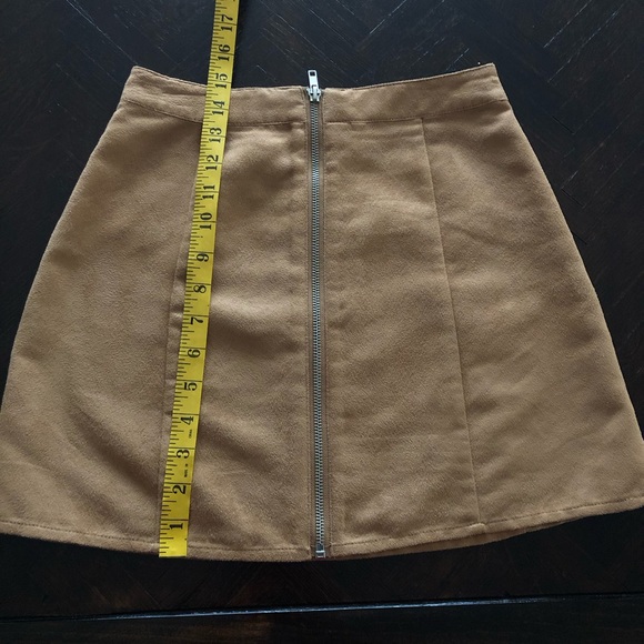 Suede Tan Brown Mini Skirt “Aritzia Leah” inspired - Picture 7 of 13